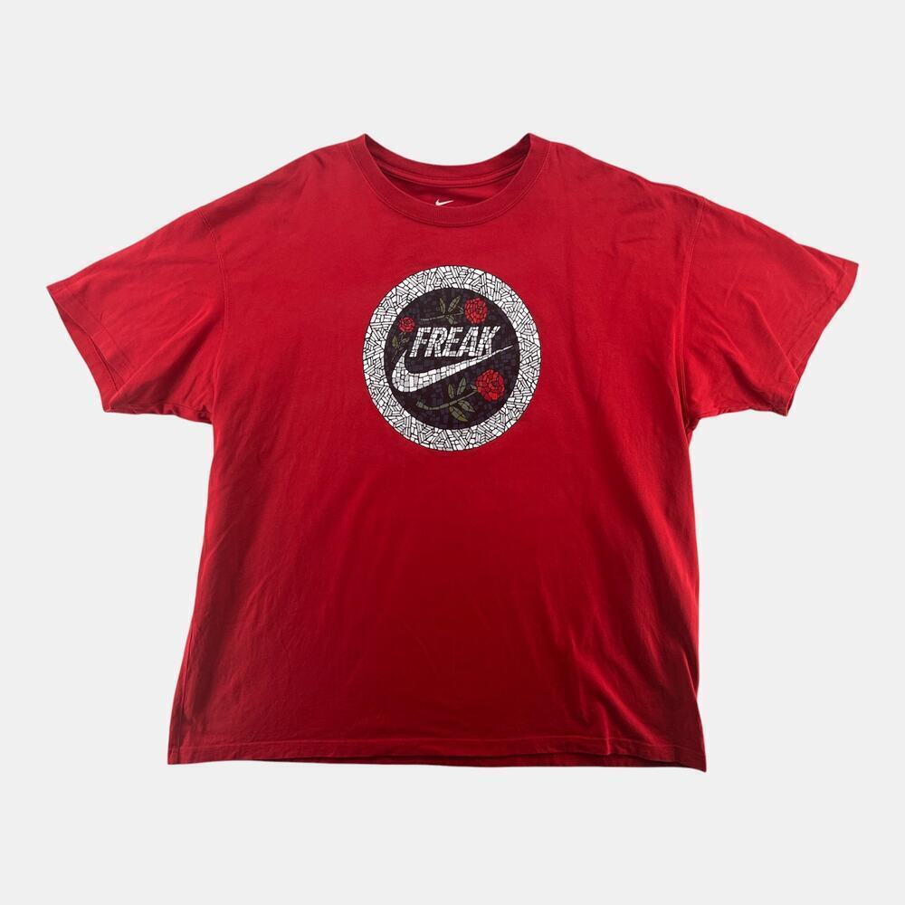 Nike Freak Mosaic Graphic T-Shirt Red XL Short Sleeve Cotton Tee